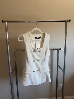 Zara Cream Tweed Vest with Diamond Buttons
